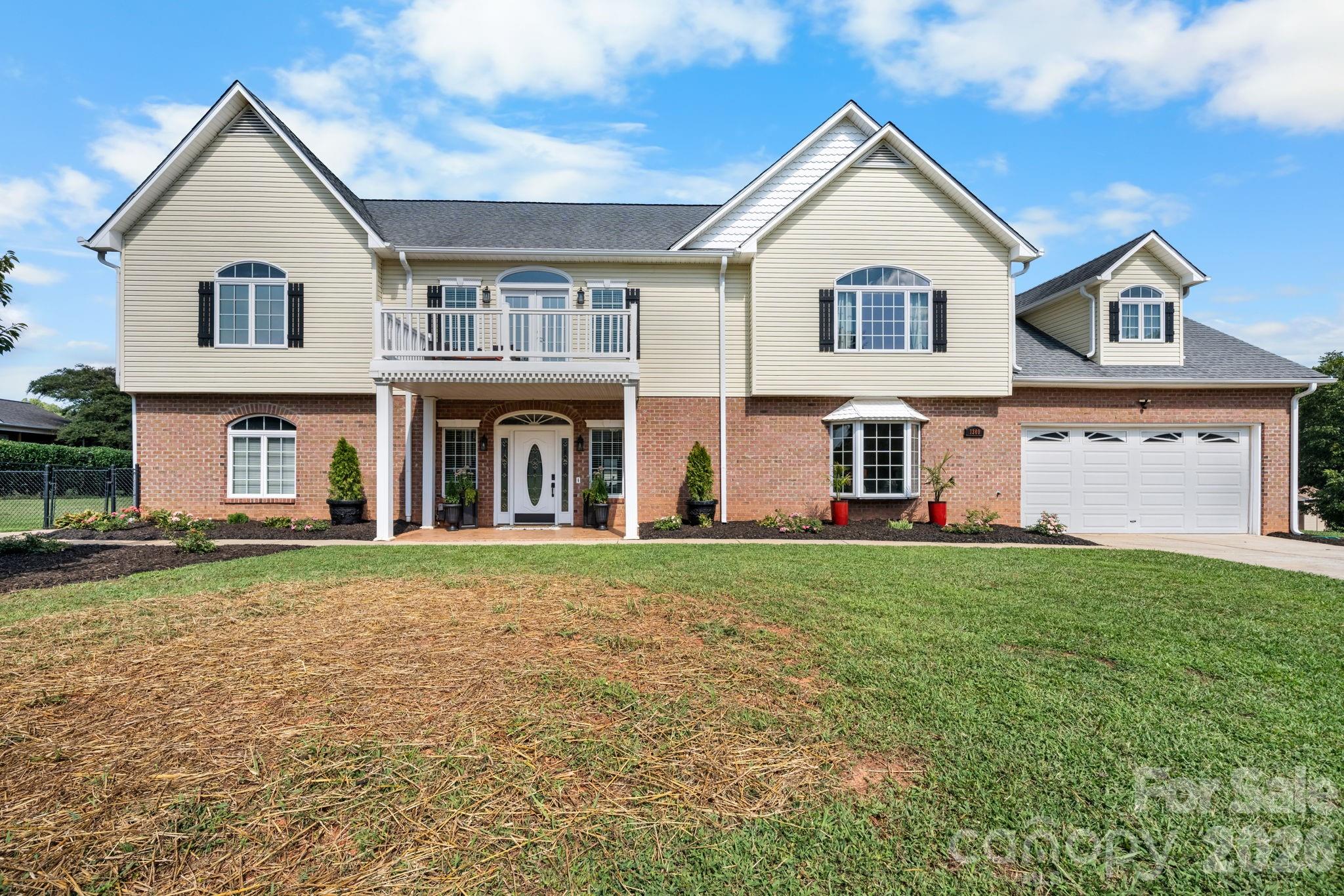1360 Sweet briar Lane