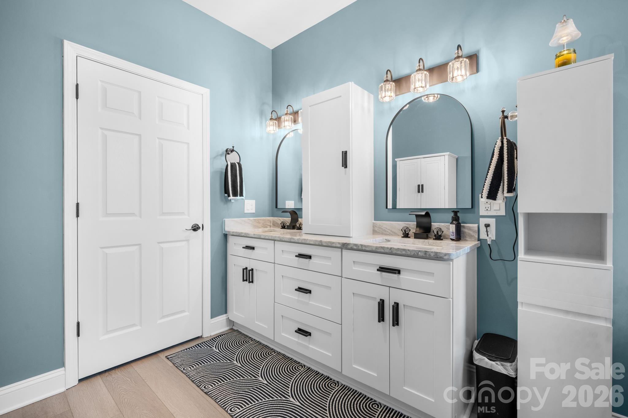 1360 Sweet briar Lane