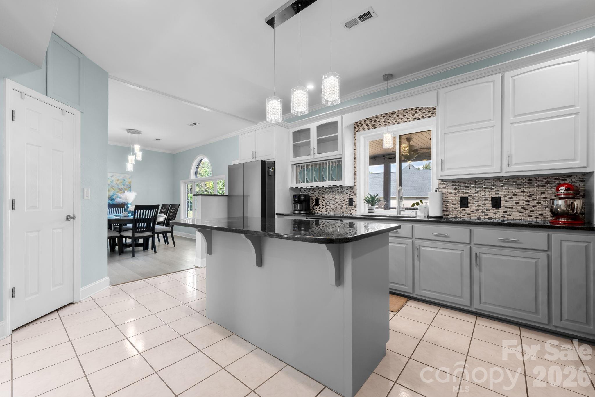 1360 Sweet briar Lane