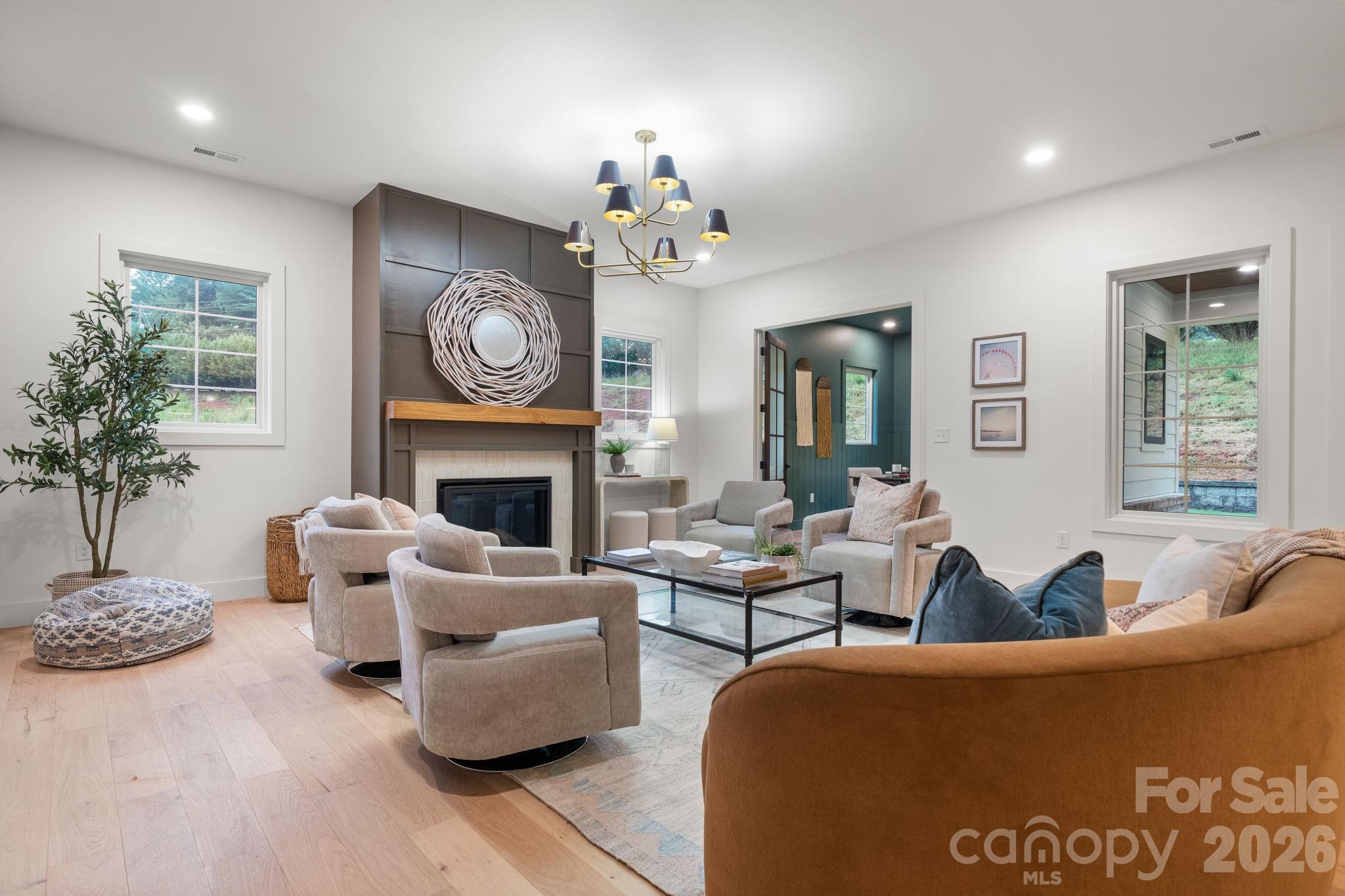 2670 Charleston Court