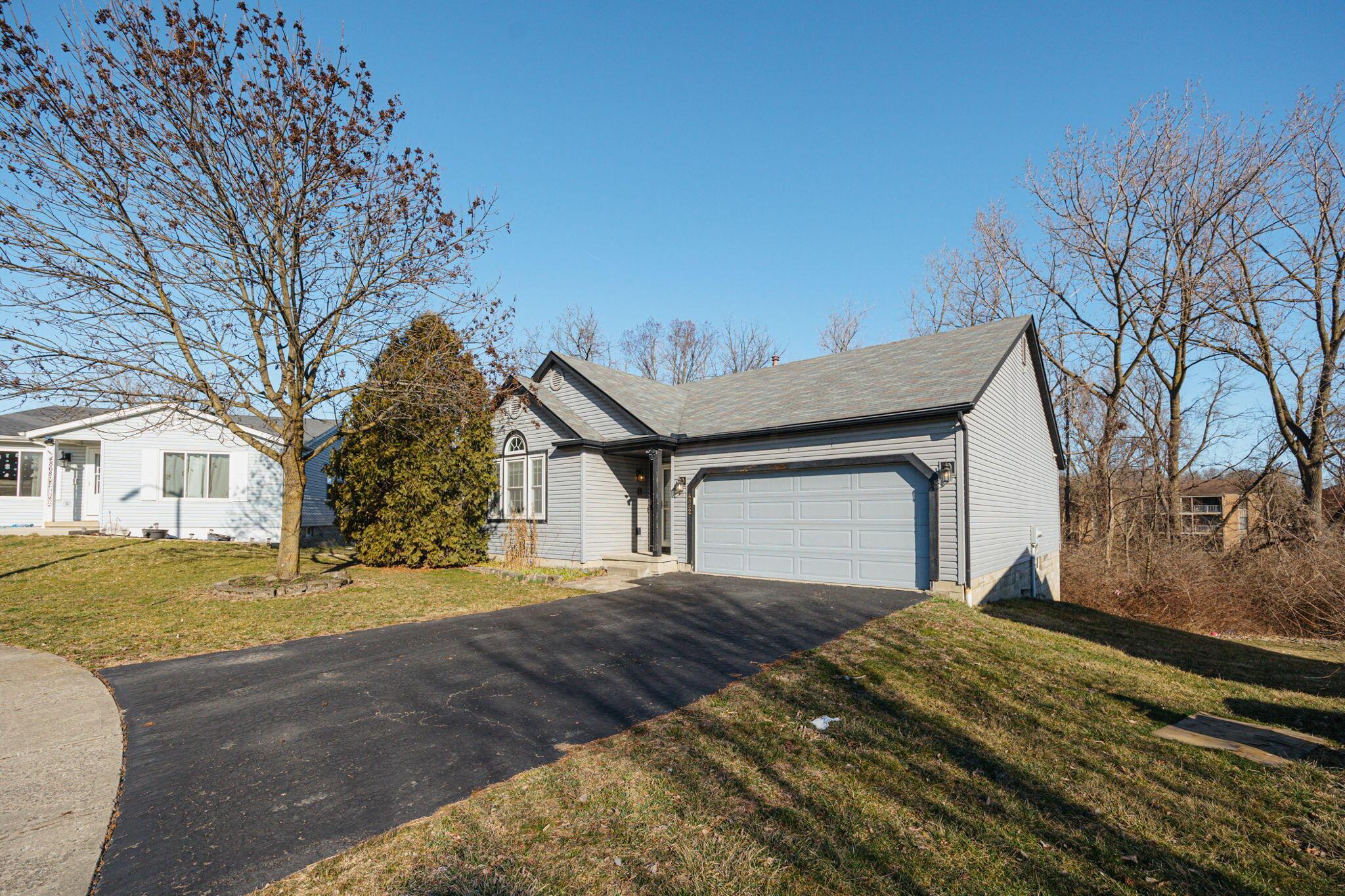 4862 Hollybriar Court