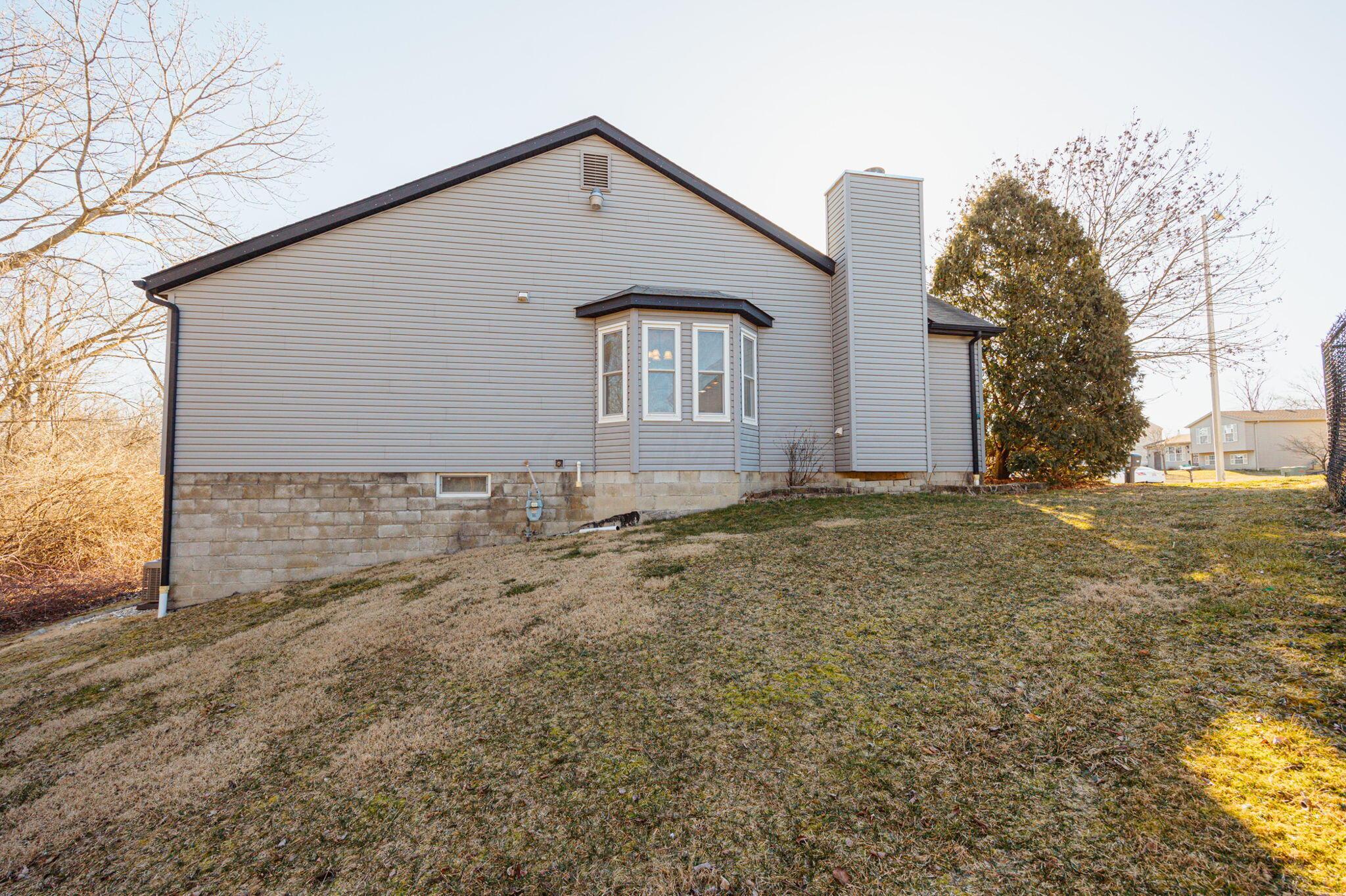 4862 Hollybriar Court