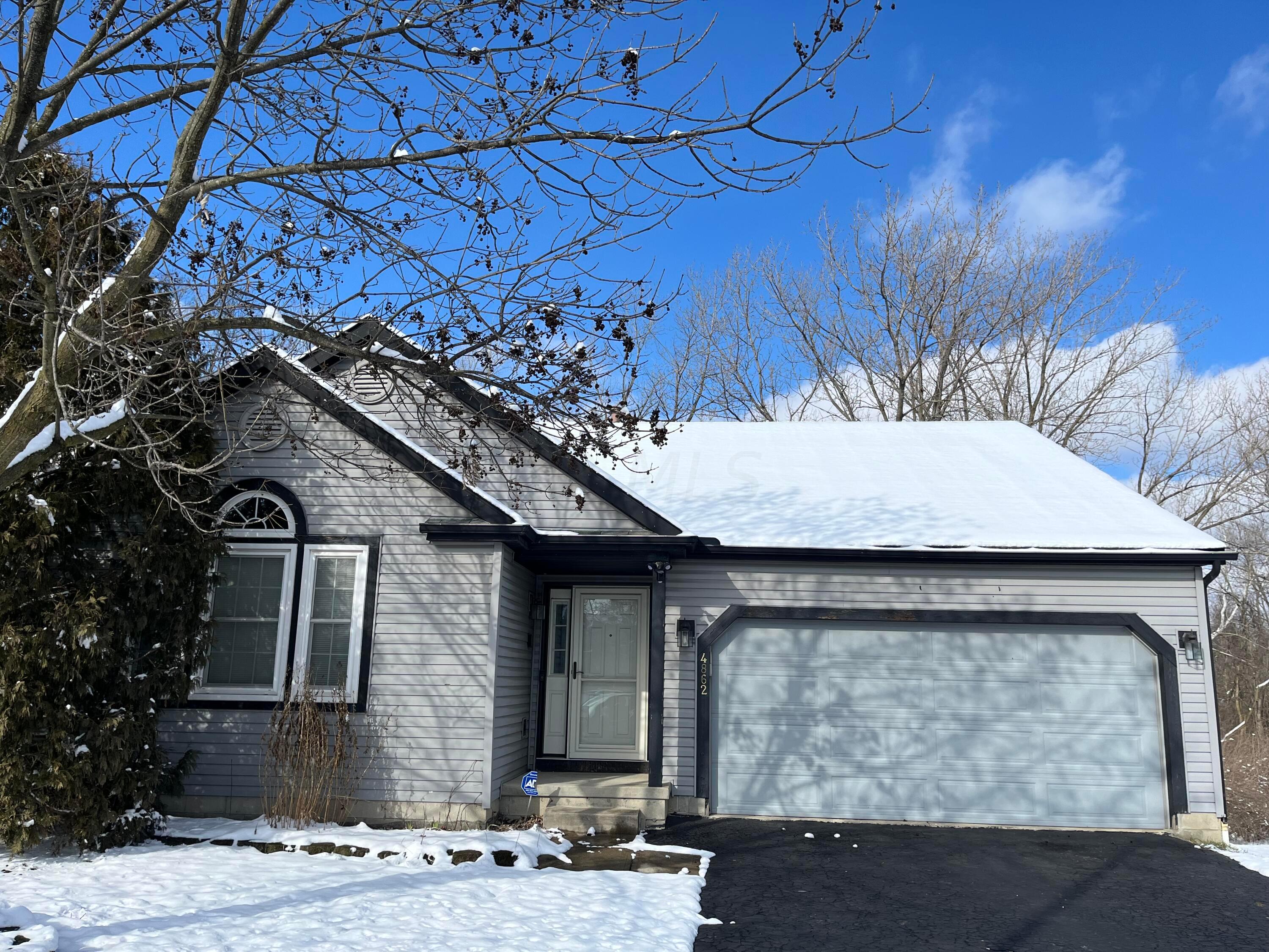 4862 Hollybriar Court