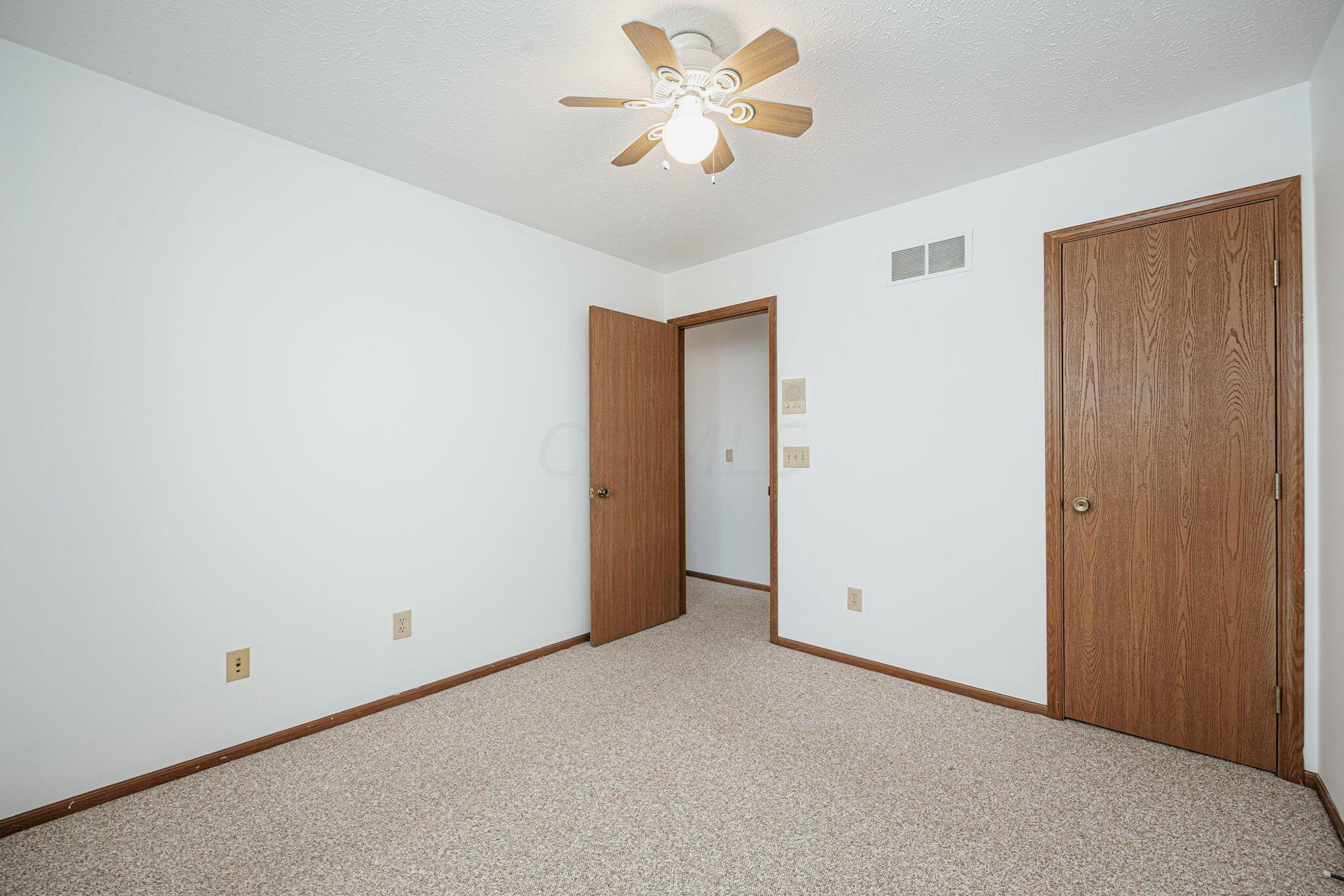 4862 Hollybriar Court