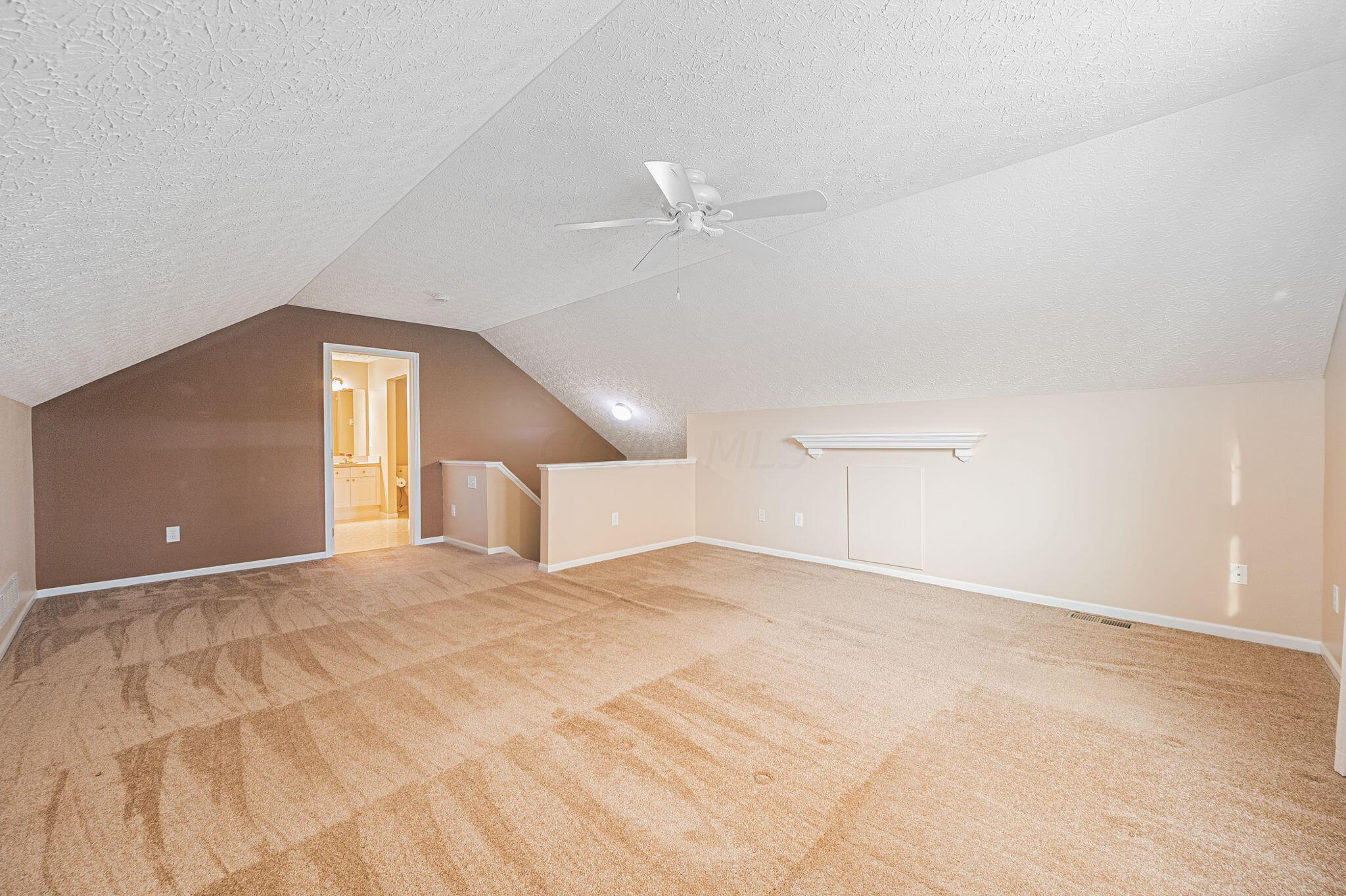 4121 Waterside Place, 13