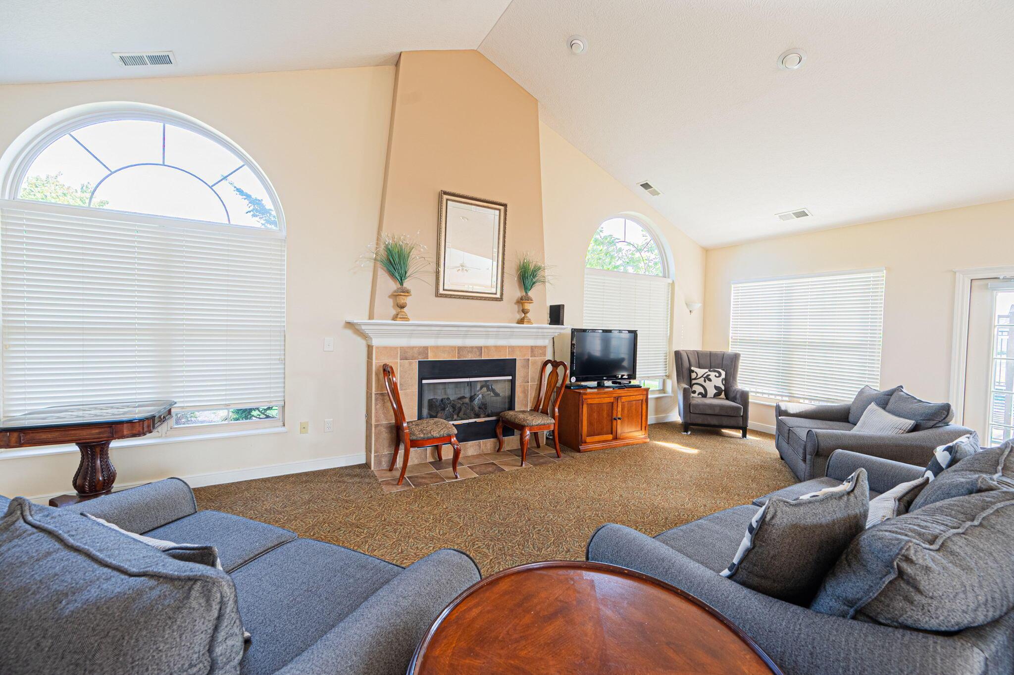 4121 Waterside Place, 13