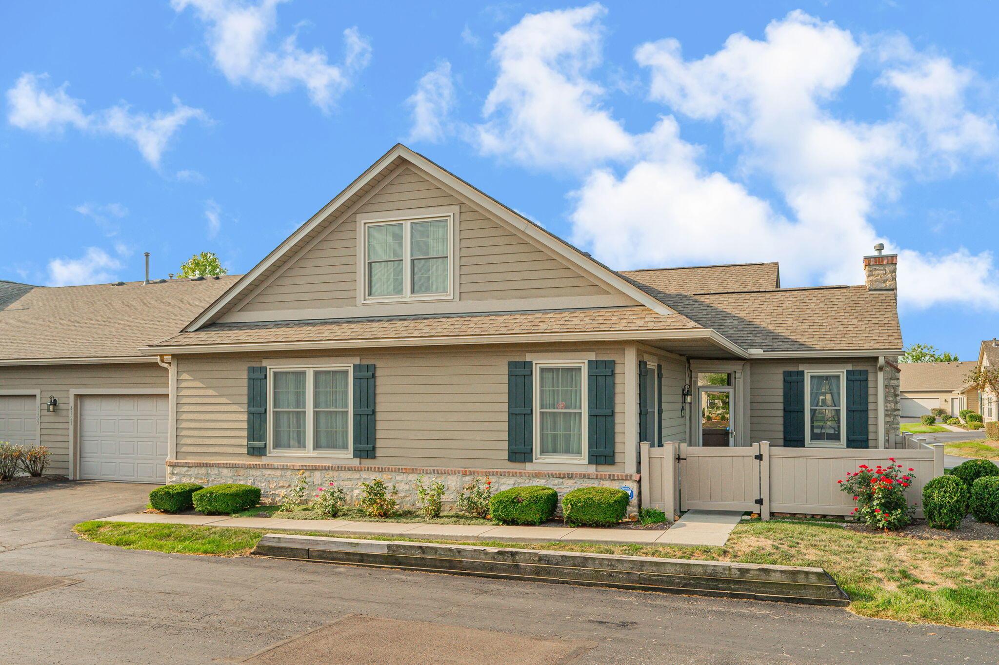 4121 Waterside Place, 13