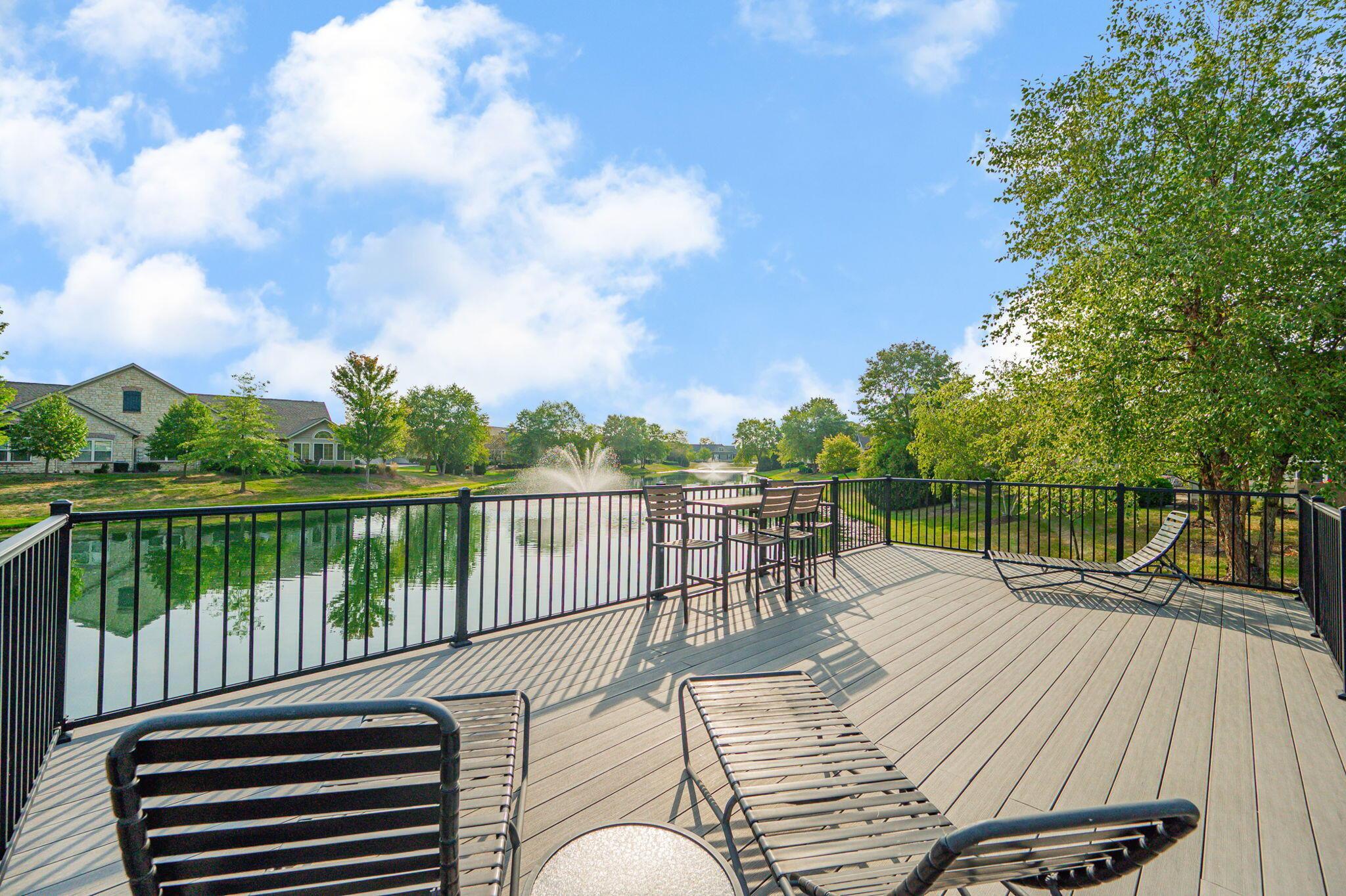 4121 Waterside Place, 13