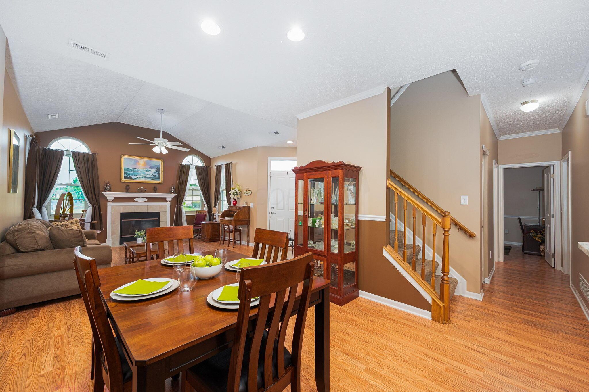 4121 Waterside Place, 13