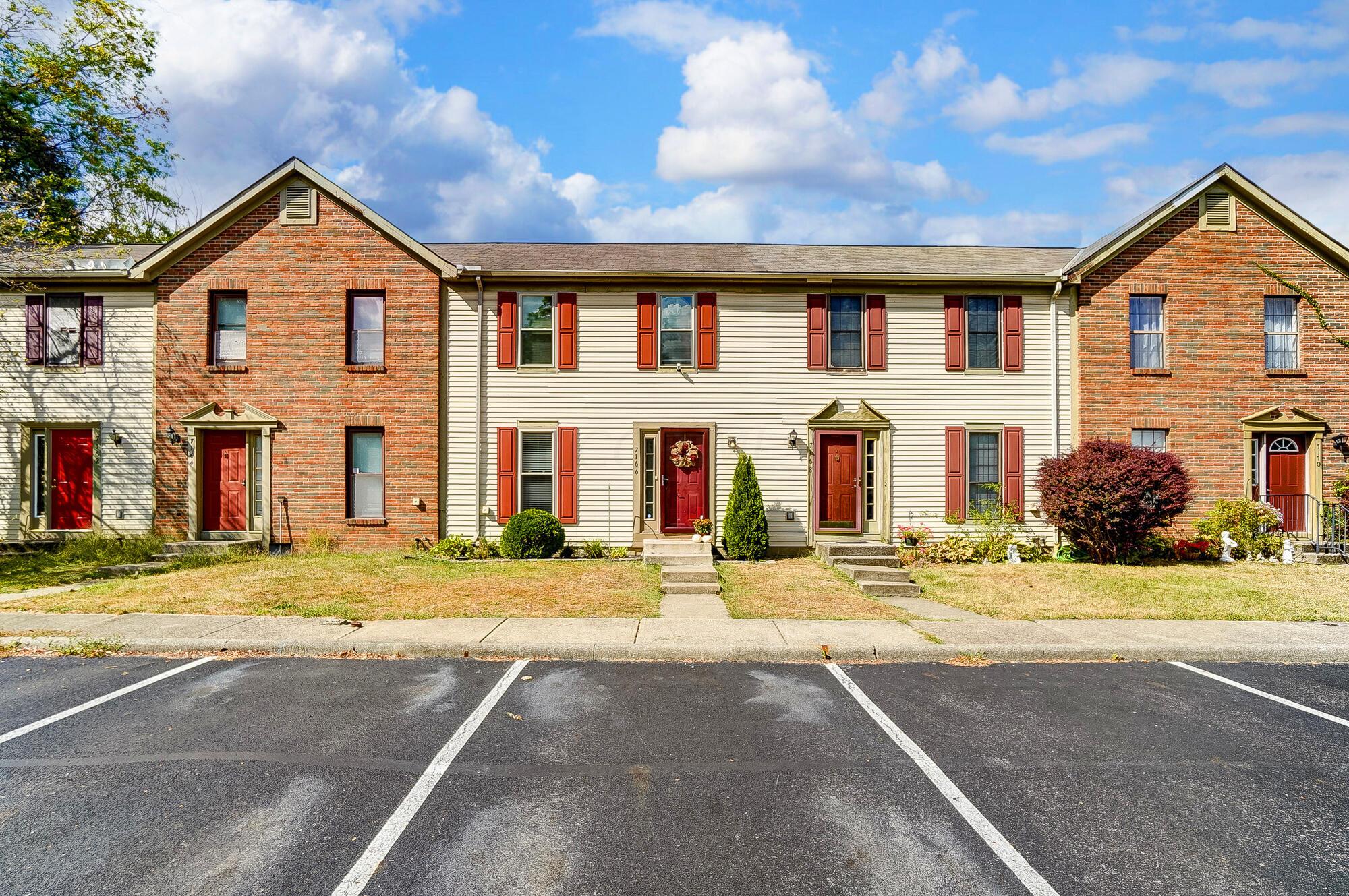 7166 Crofton Court