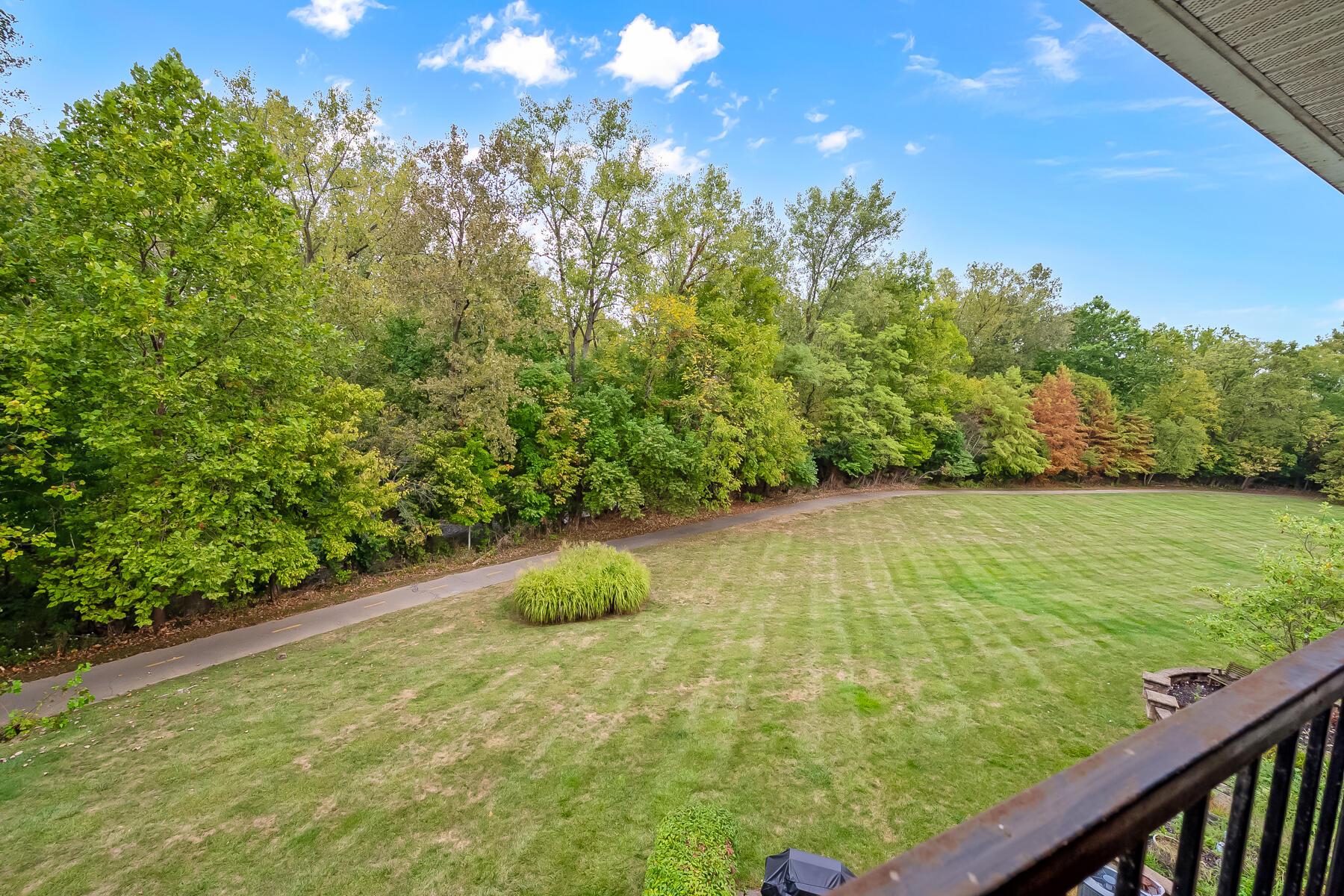 6120 Harbour Pointe, 302