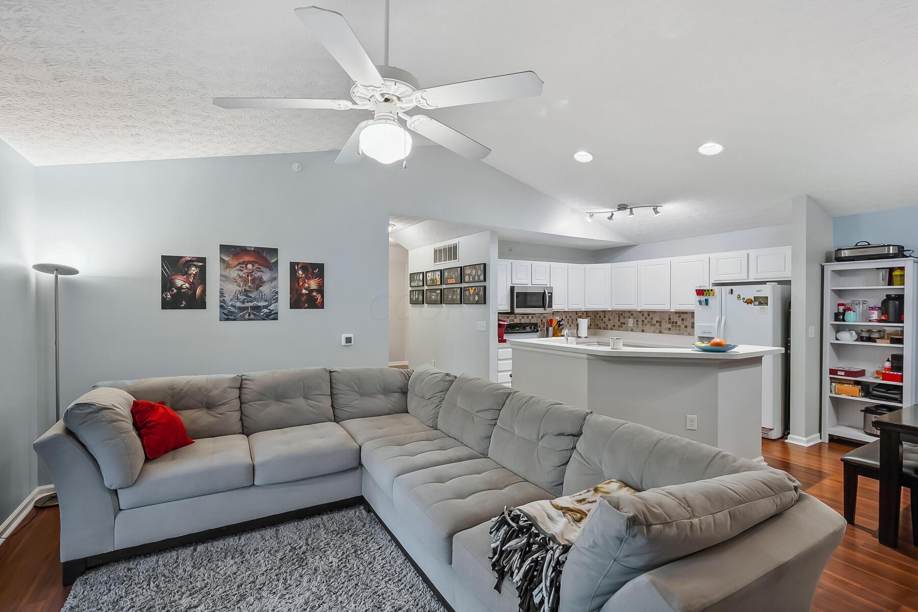 6120 Harbour Pointe, 302
