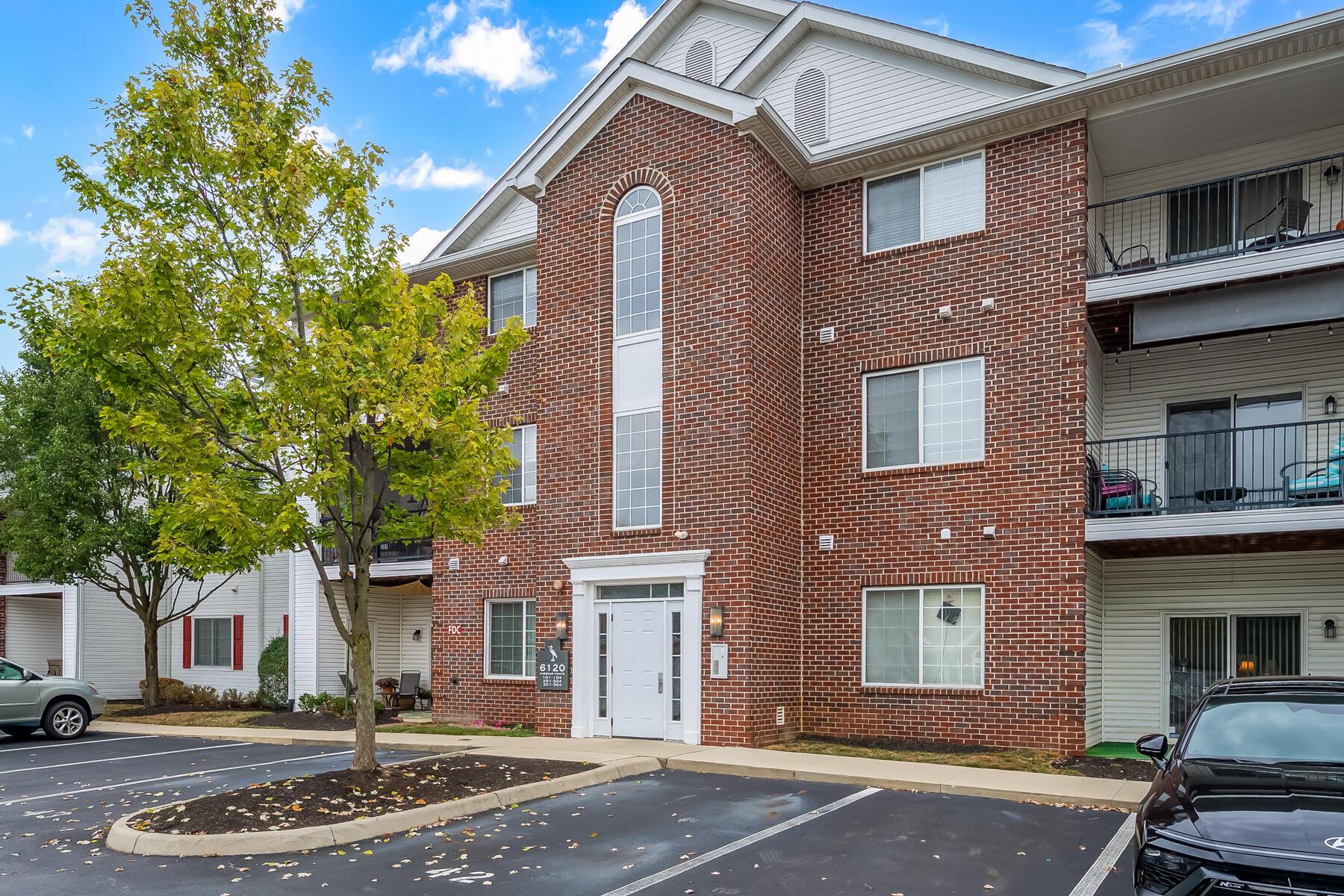 6120 Harbour Pointe, 302