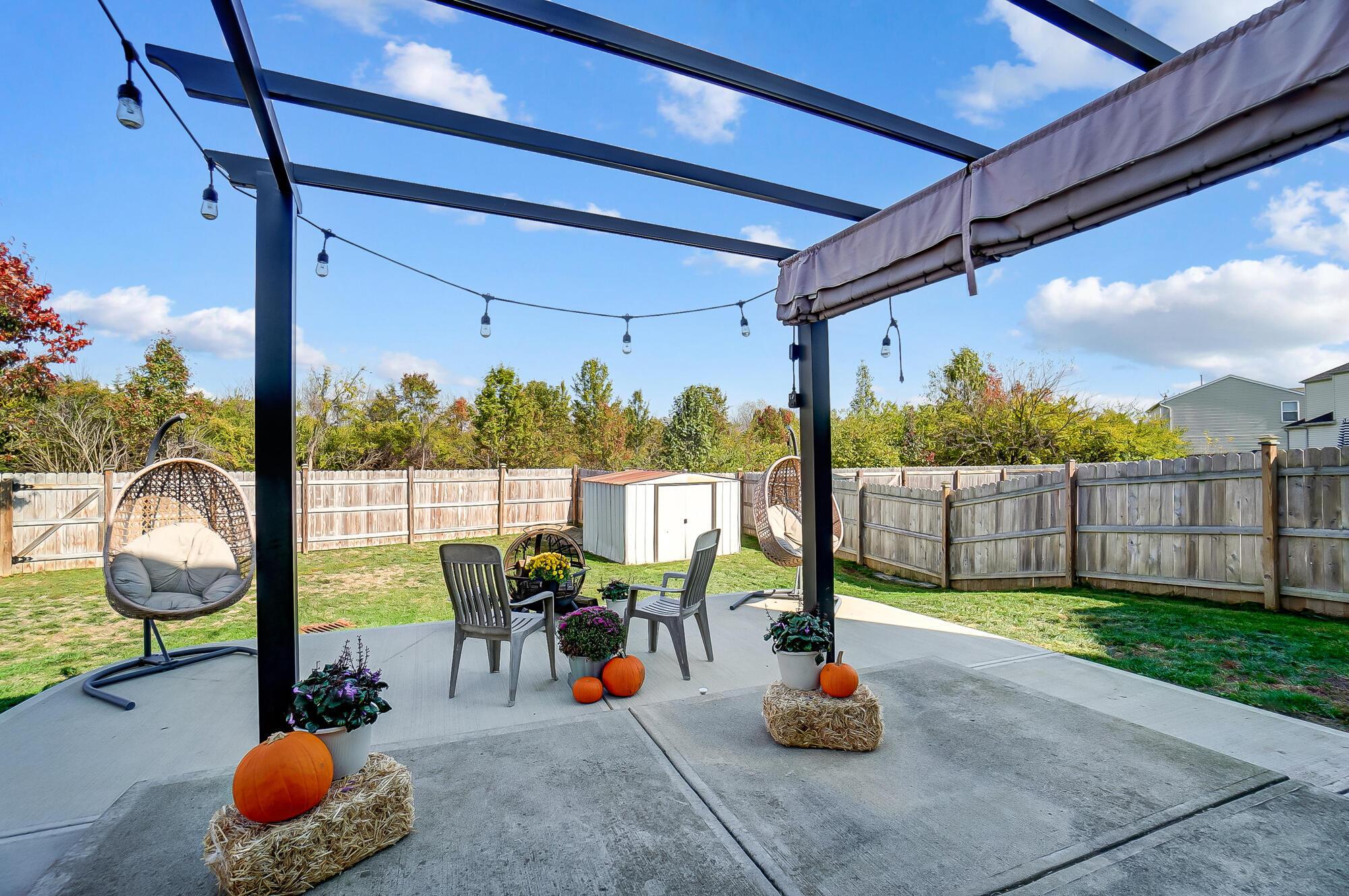 1422 Willow View Drive