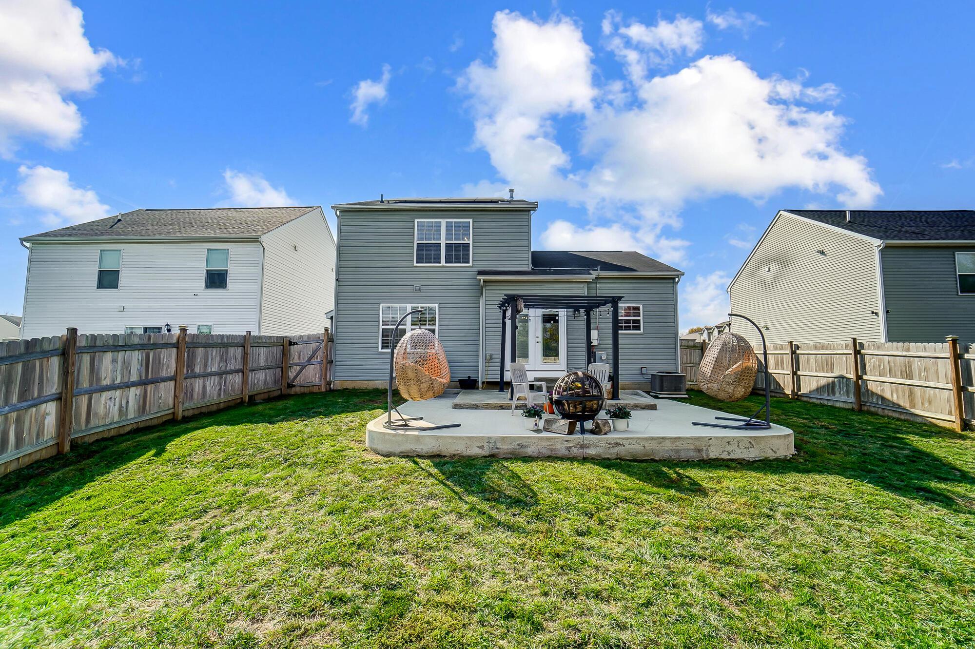 1422 Willow View Drive