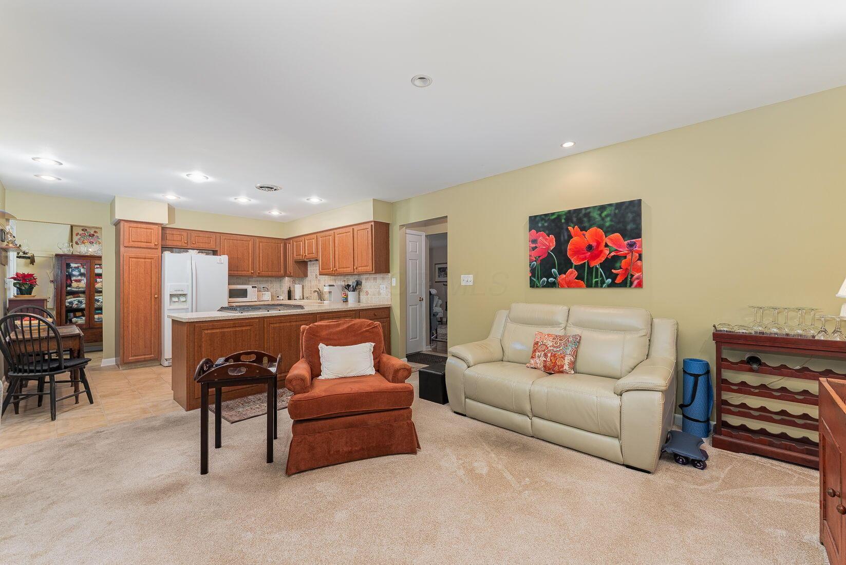 3464 Helen Place