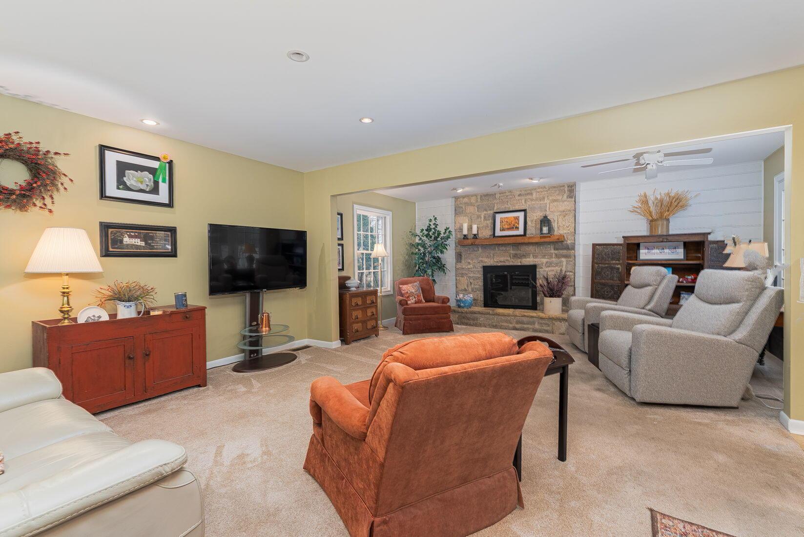 3464 Helen Place