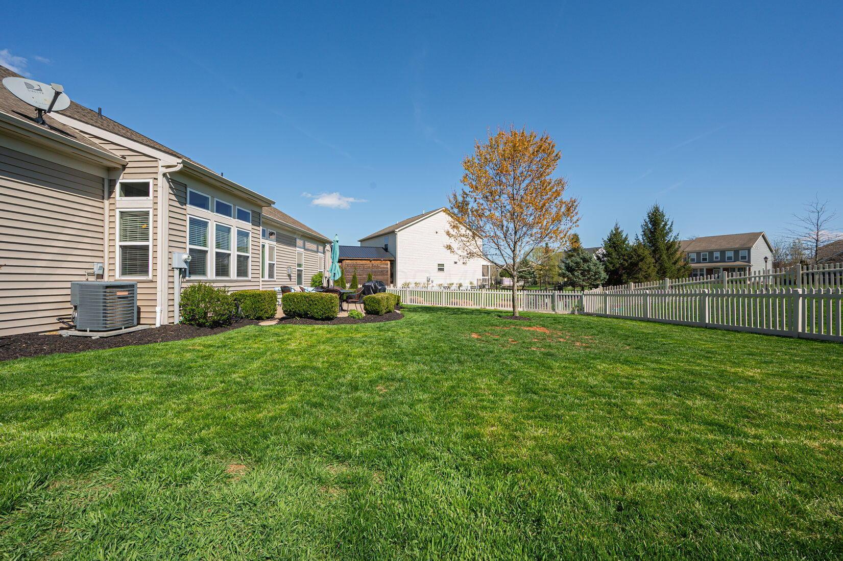 2607 Loris Way