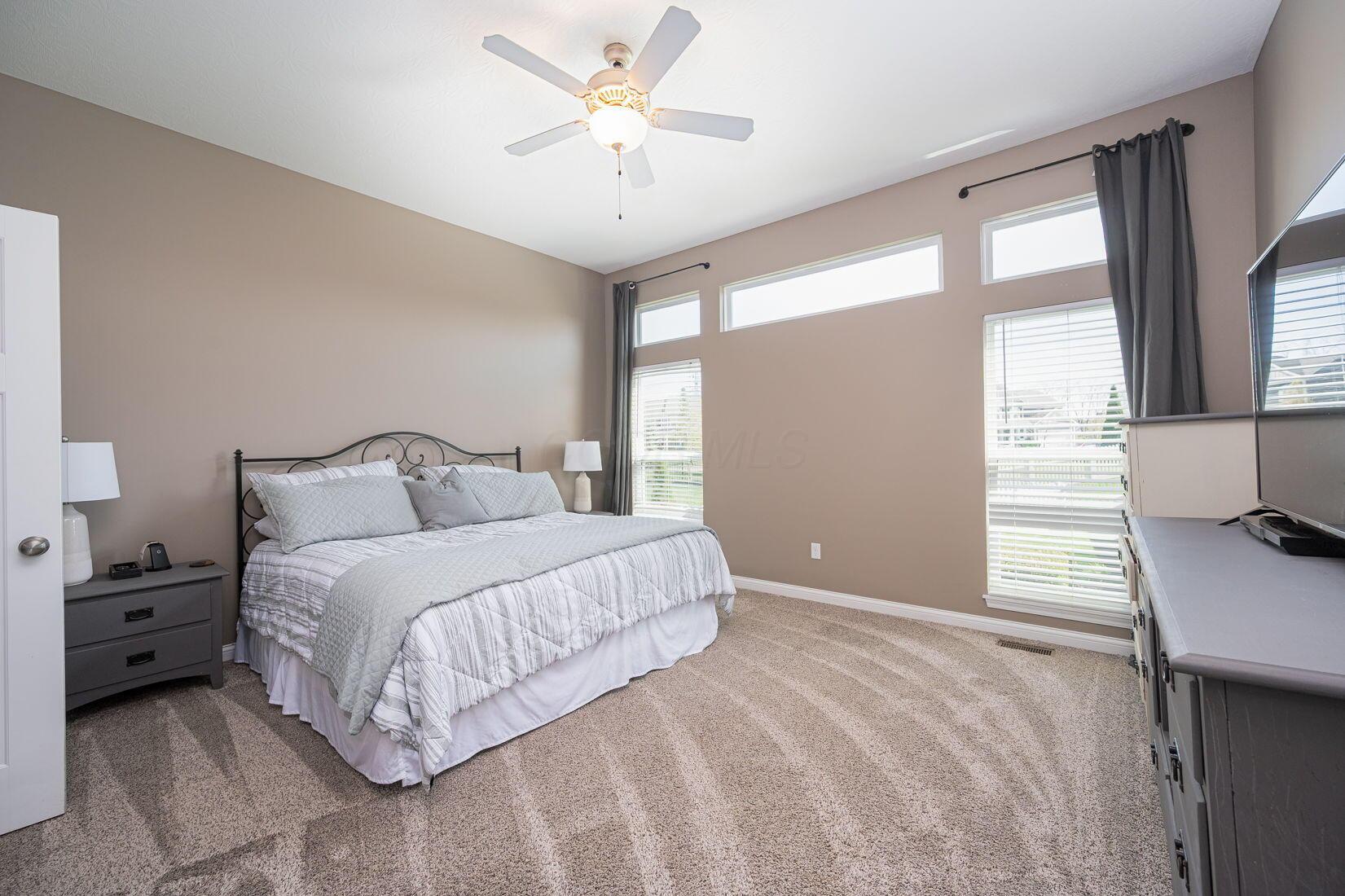 2607 Loris Way