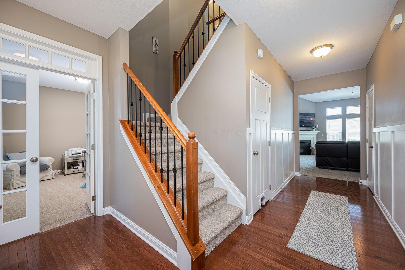 2607 Loris Way