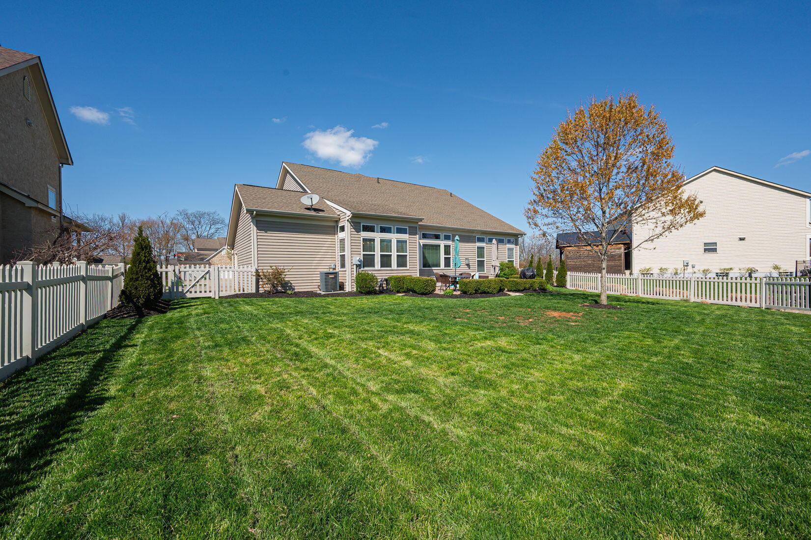 2607 Loris Way