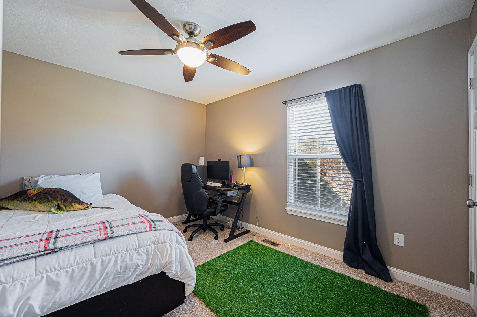 2607 Loris Way