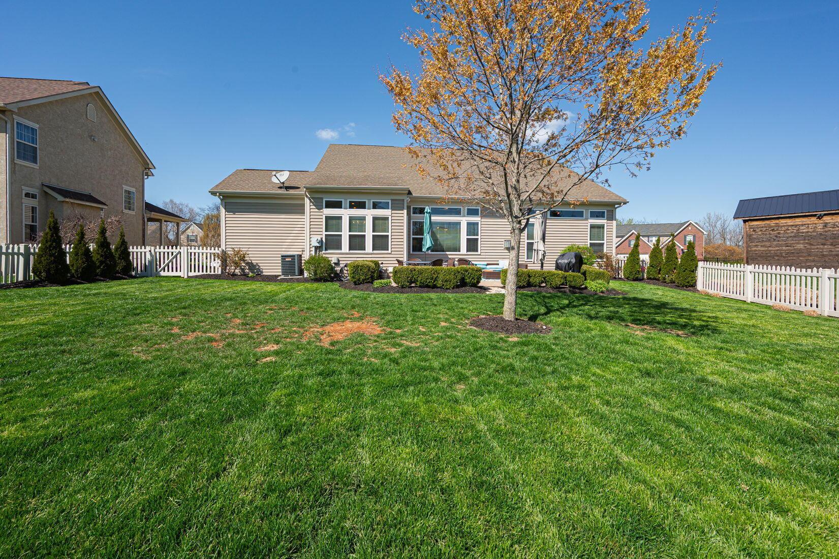2607 Loris Way