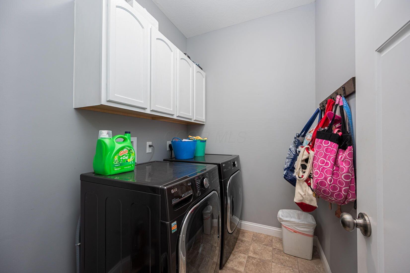 2607 Loris Way