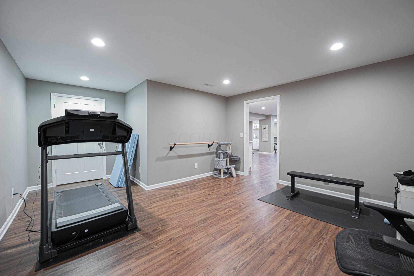2607 Loris Way