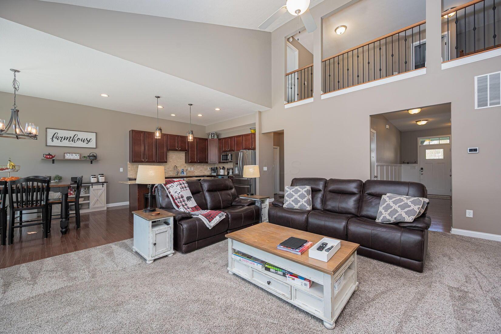 2607 Loris Way