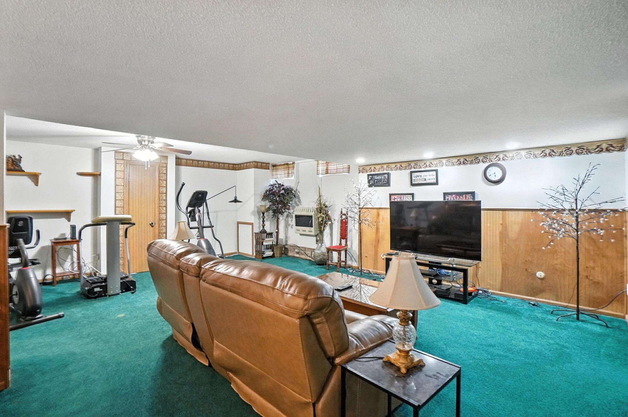 6353 Old Ben Lane