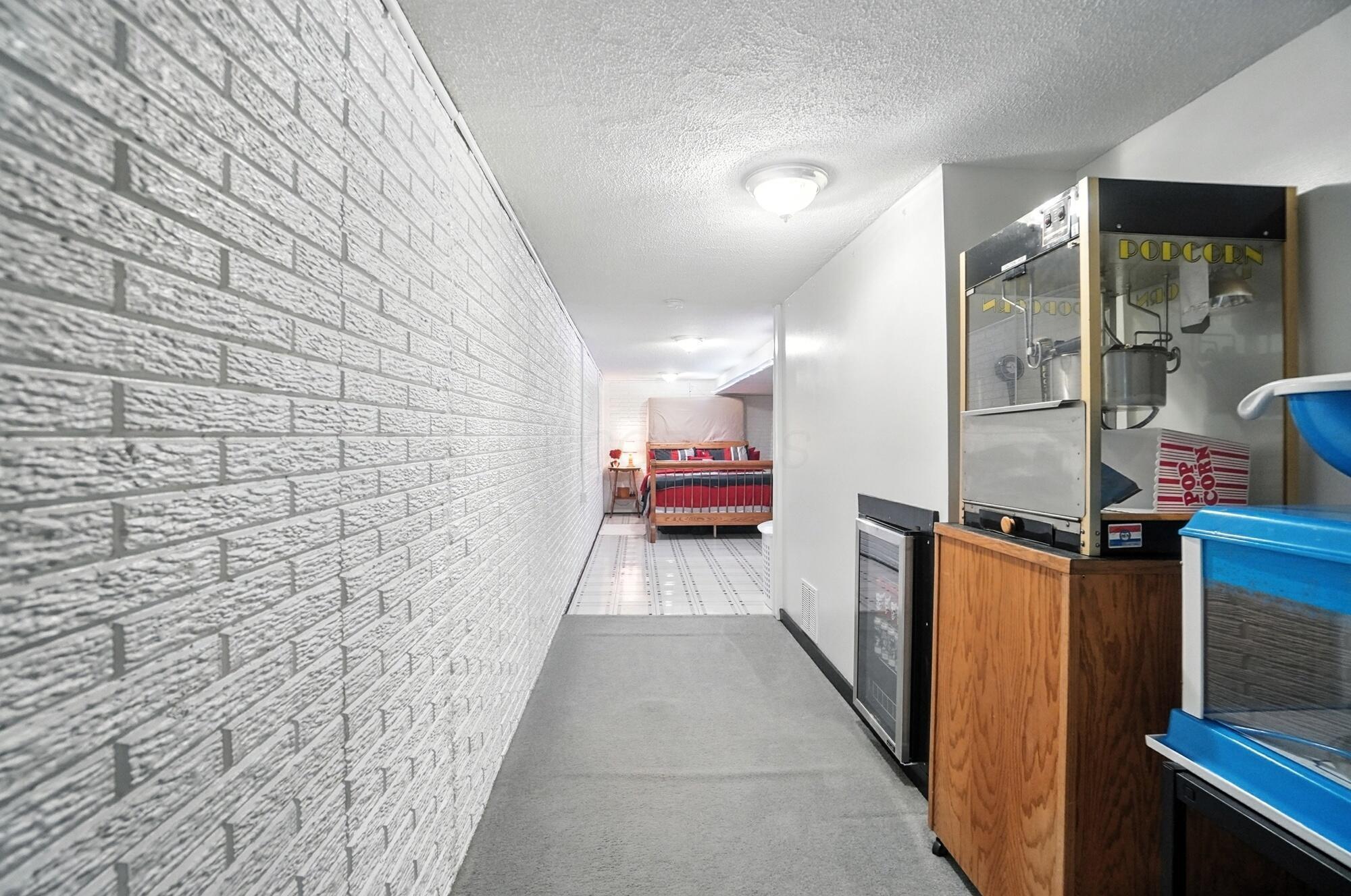 1097 Rendezvous Lane