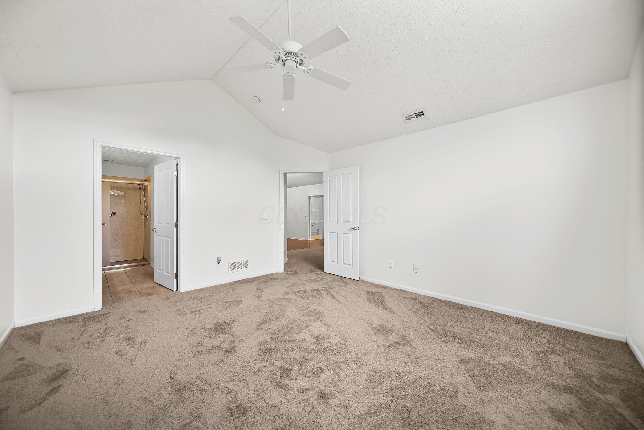 1315 Cascade Drive, 15