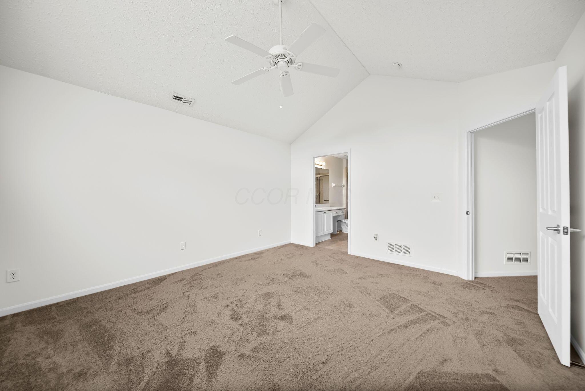 1315 Cascade Drive, 15