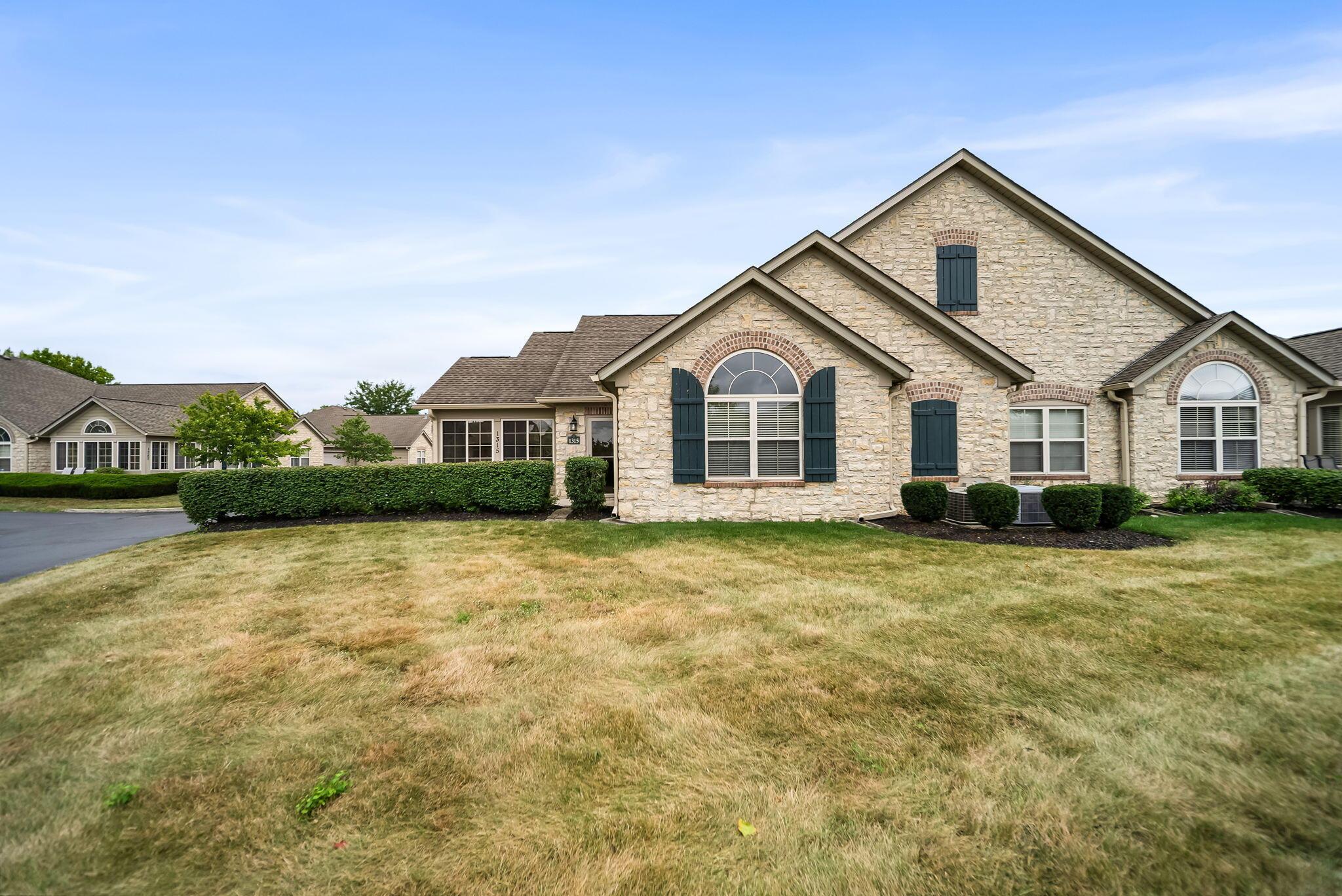 1315 Cascade Drive, 15
