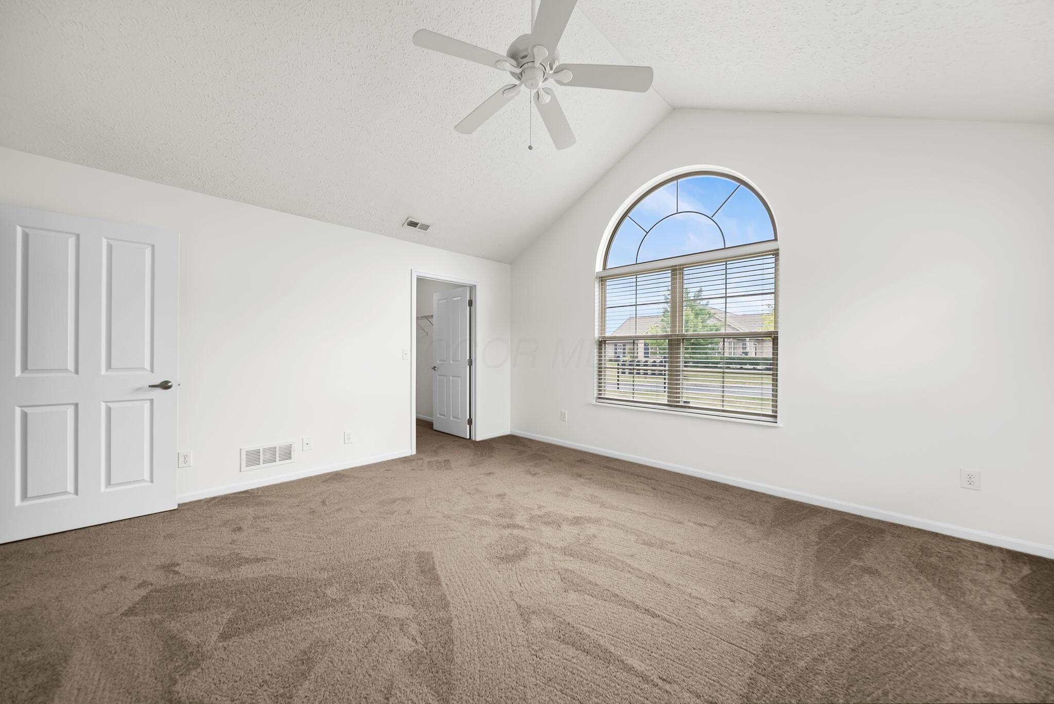 1315 Cascade Drive, 15