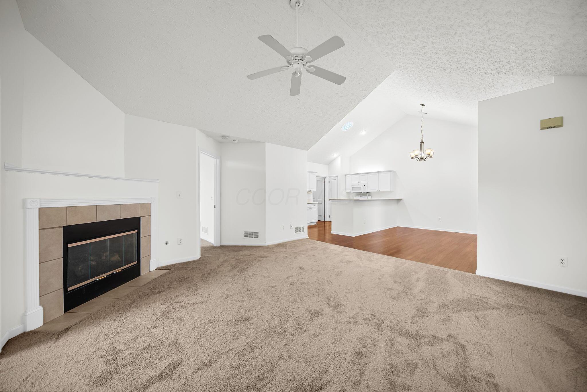 1315 Cascade Drive, 15