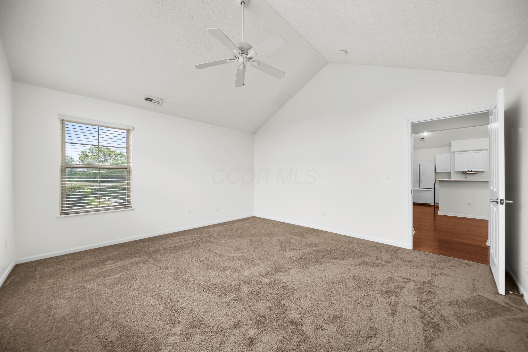 1315 Cascade Drive, 15