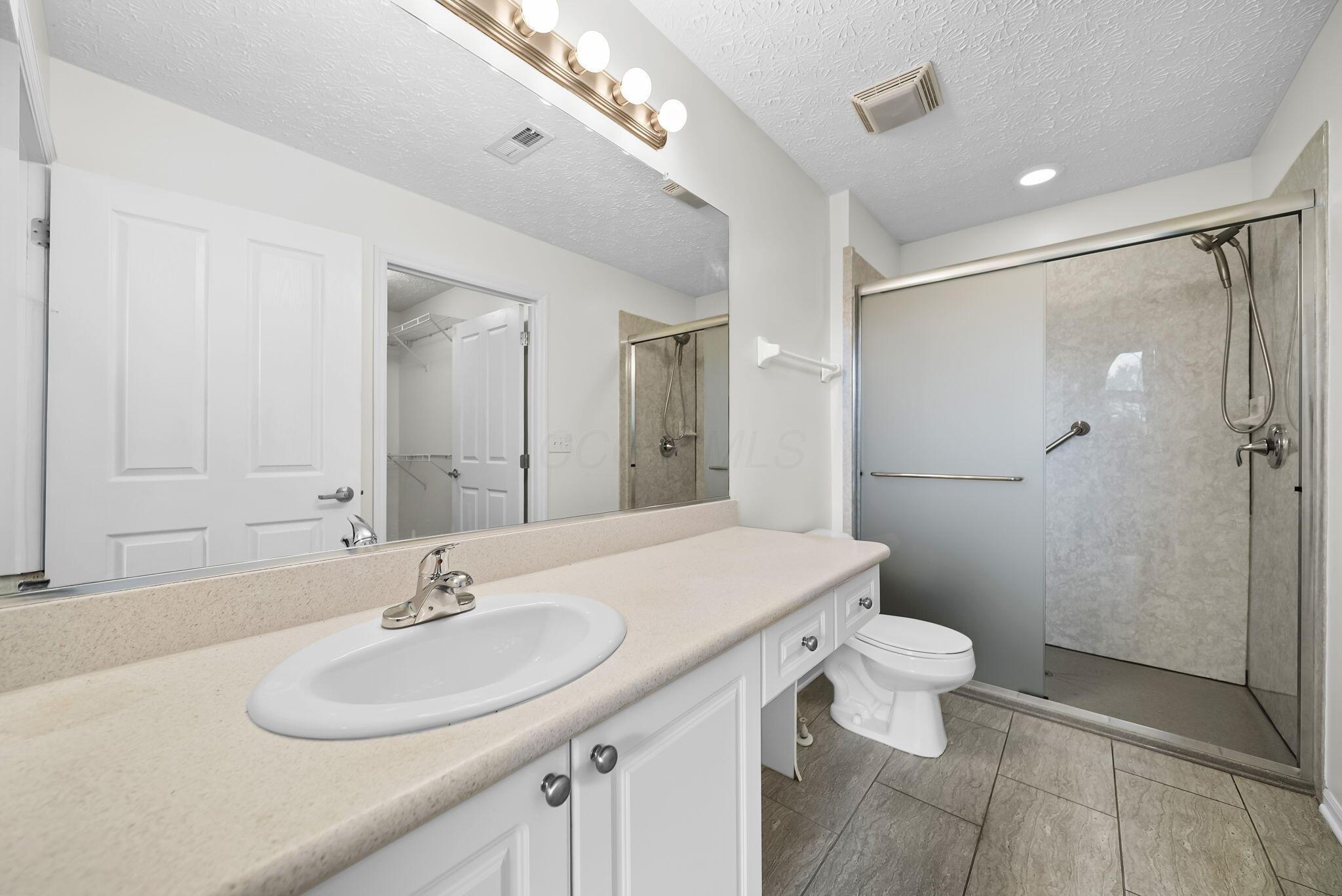1315 Cascade Drive, 15