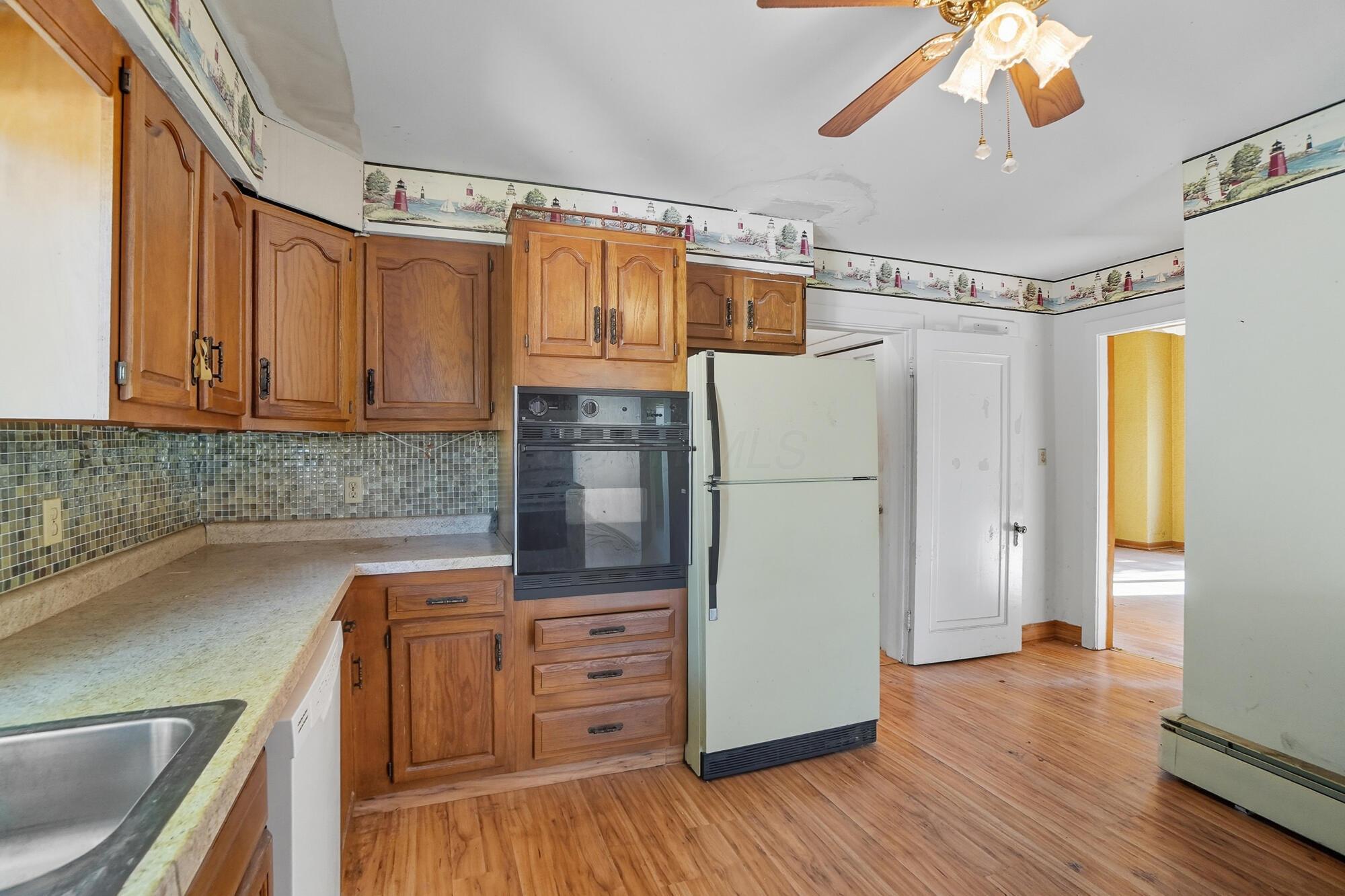 21286 County Road 144