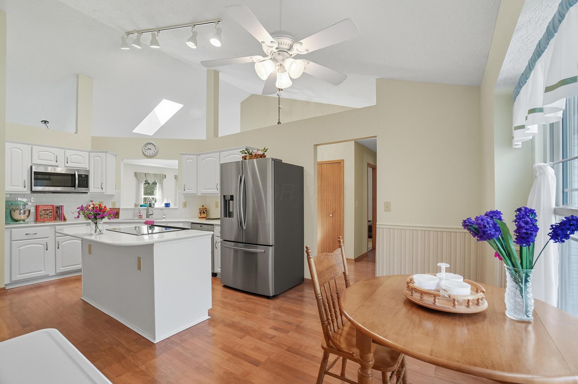 3195 Longridge Way