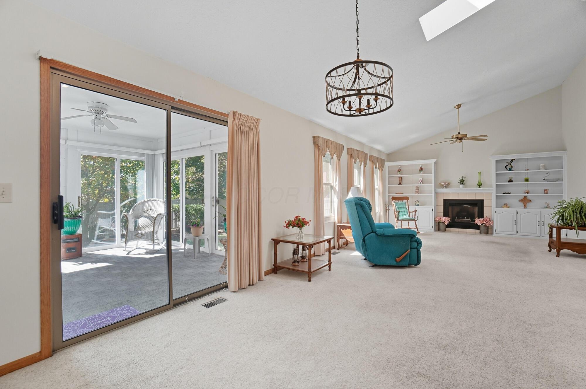 3195 Longridge Way