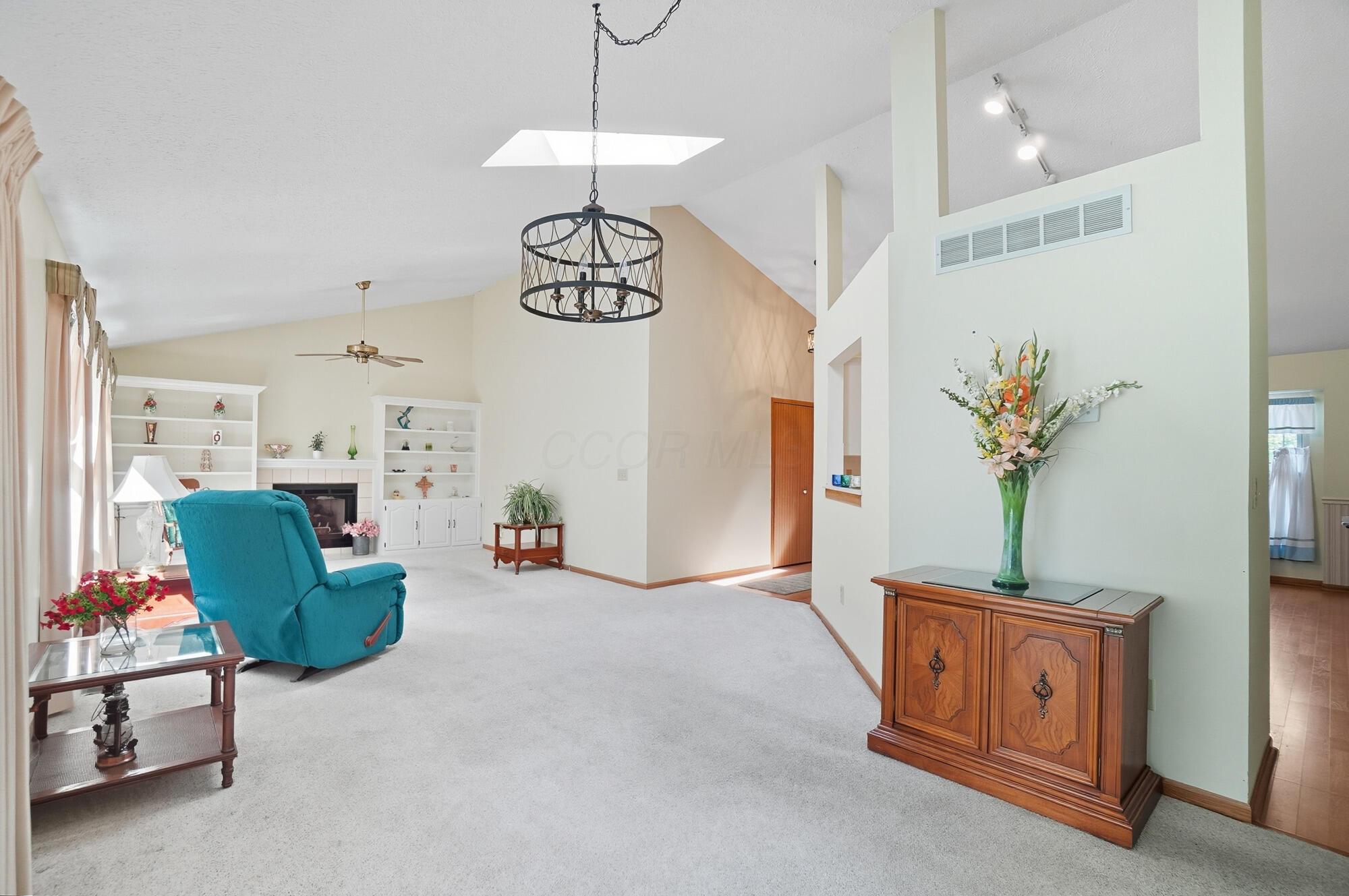 3195 Longridge Way