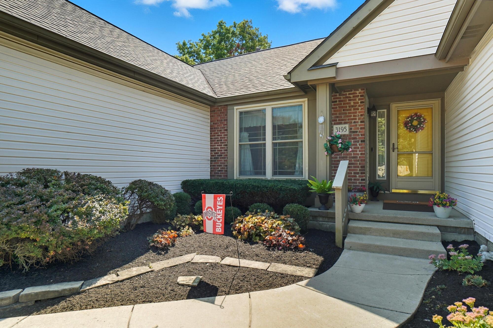 3195 Longridge Way