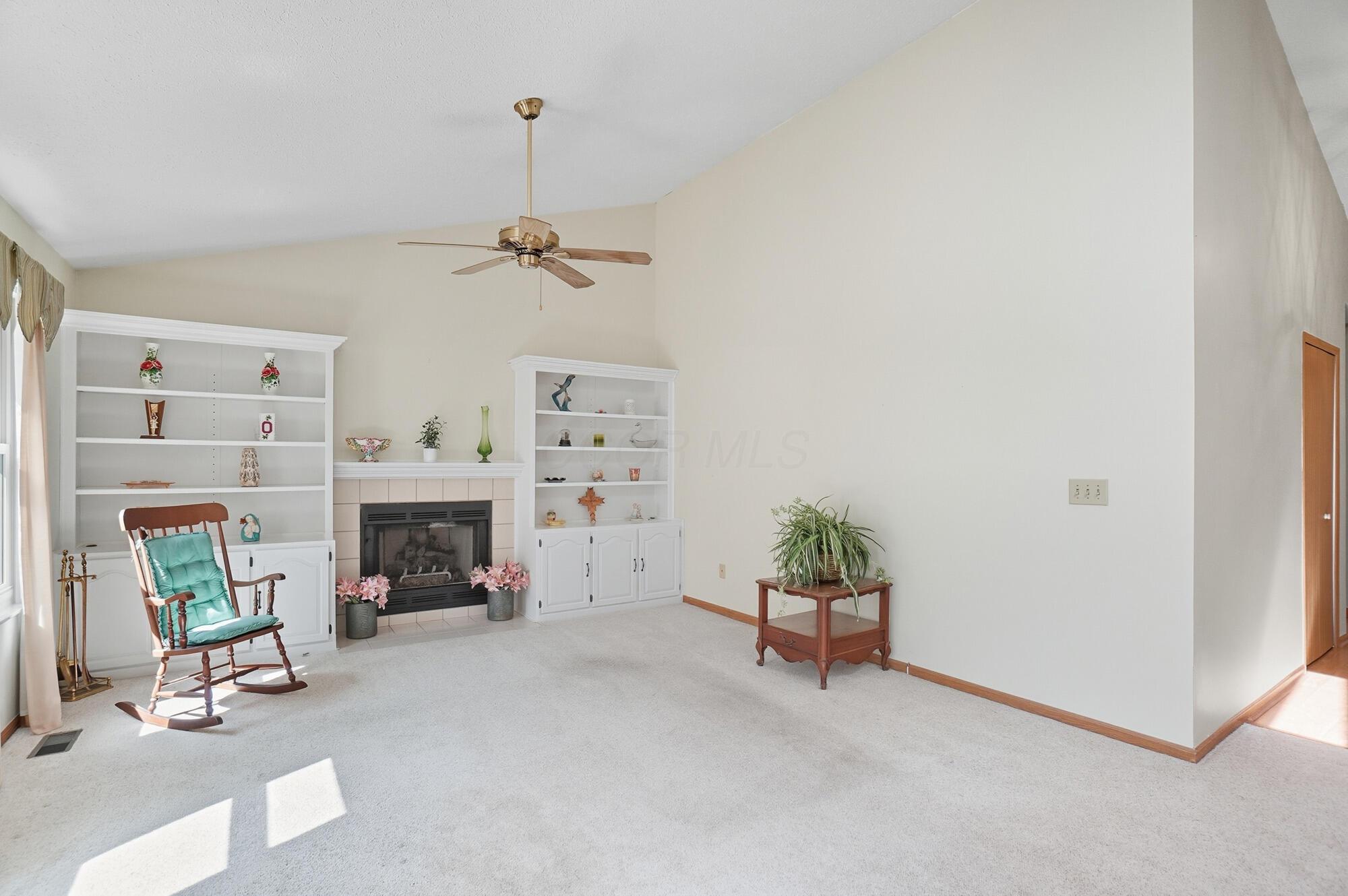 3195 Longridge Way