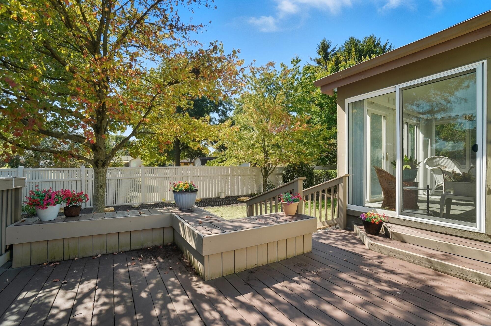 3195 Longridge Way