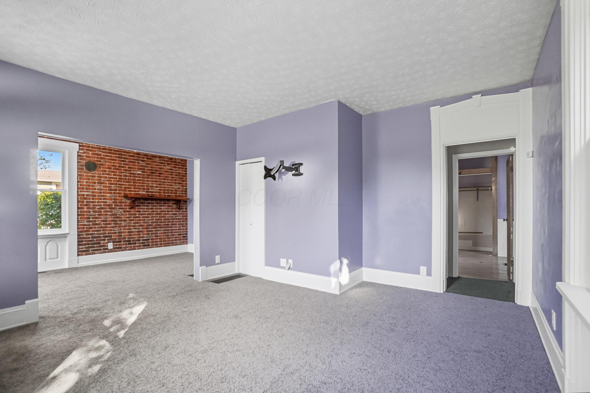 116 E Newell Street