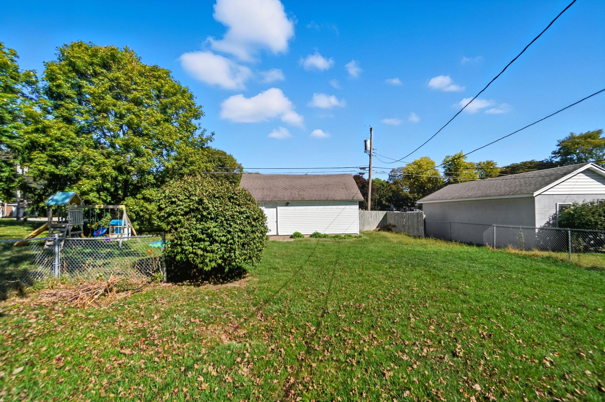 116 E Newell Street