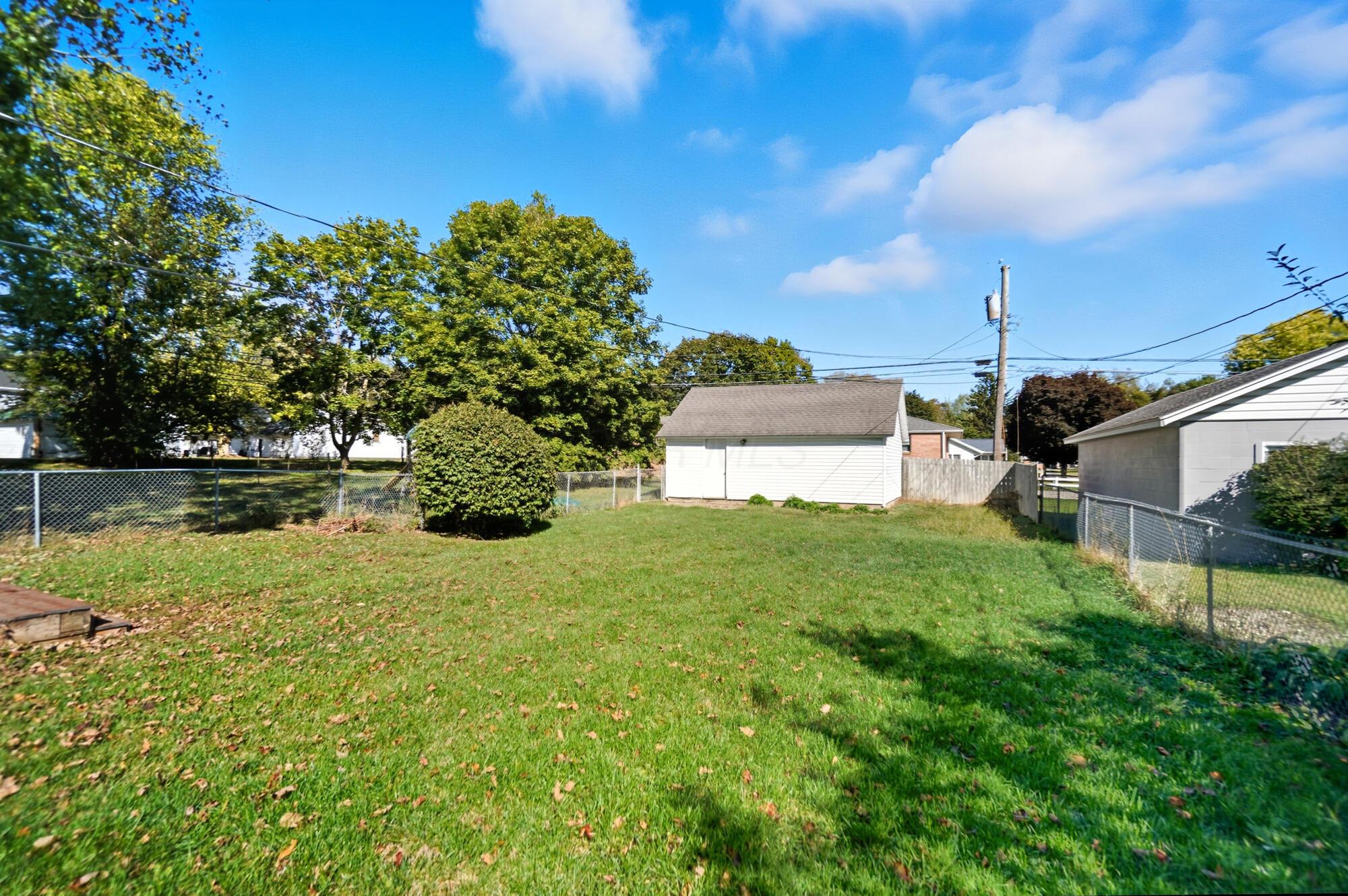 116 E Newell Street
