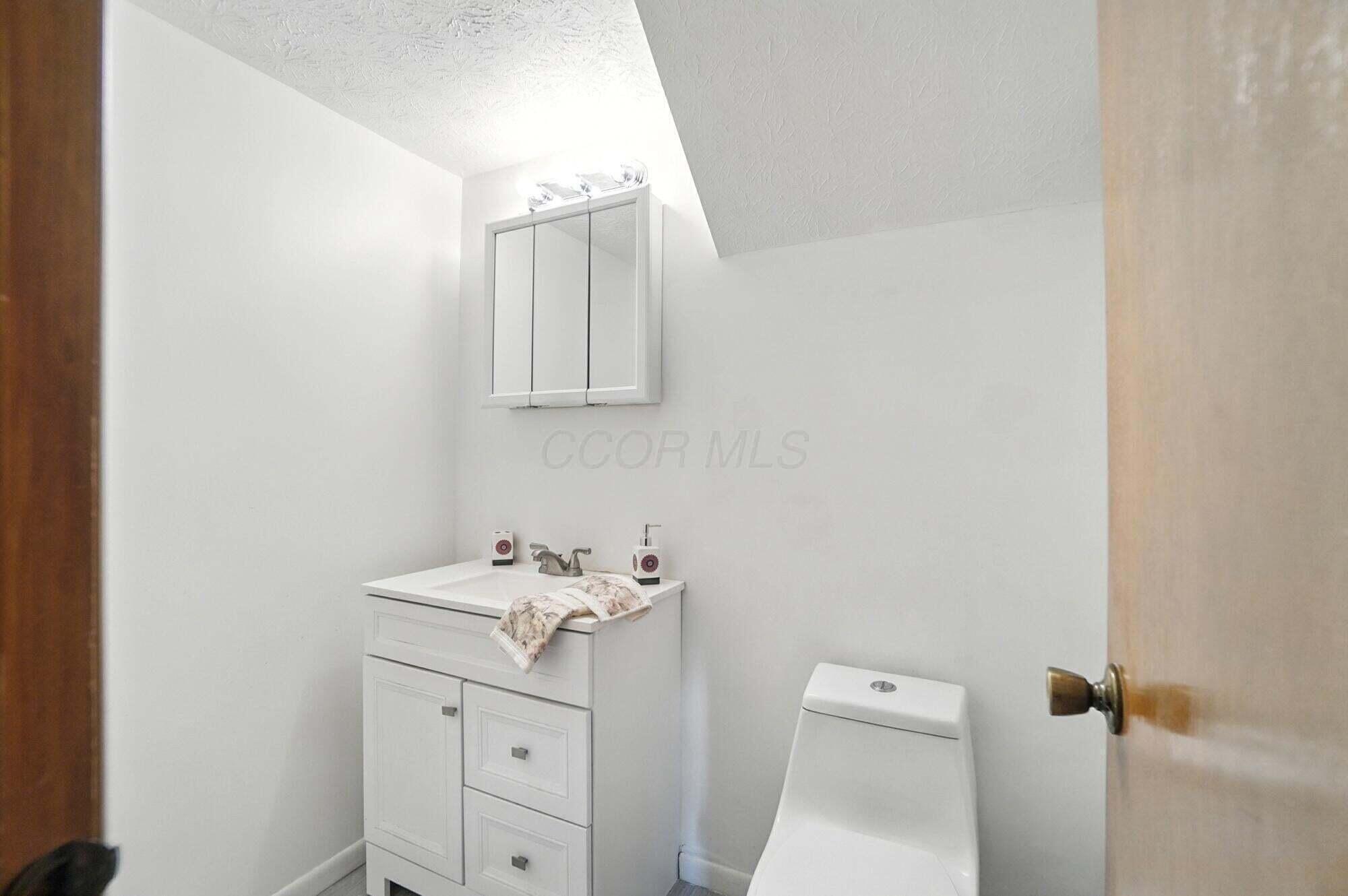 5200 Williamsburg Creek
